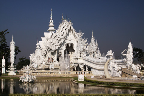 Der Weiße Tempel südlich von Chiang Rai – faszinierend